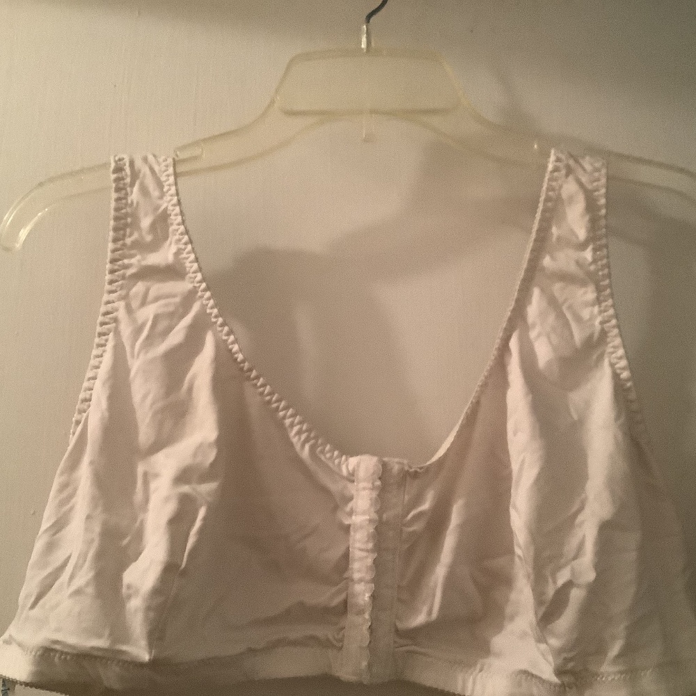 Stretchy comfortable Front closure bra size 50